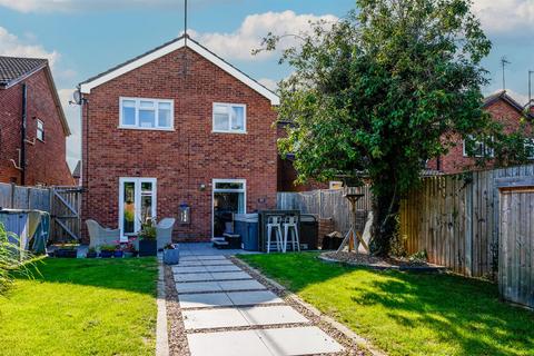 6 Apple Tree Close, Churchdown, Gloucester, GL3 1JT