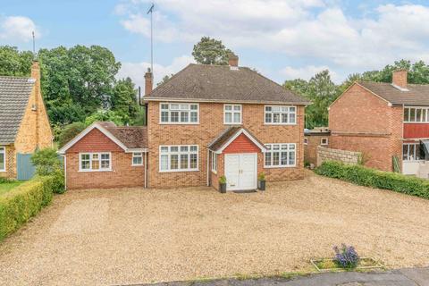 4 bedroom detached house for sale, Eastwick Road, WALTON-ON-THAMES, KT12