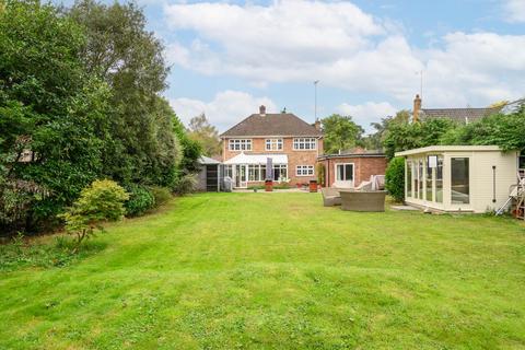 4 bedroom detached house for sale, Eastwick Road, WALTON-ON-THAMES, KT12