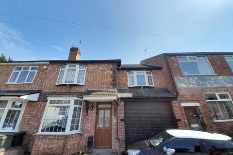 3 bedroom semi-detached house for sale - Regent Street, Oadby, Leicester, LE2