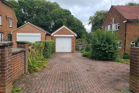 Plot for sale - Sir Evelyn Road Rochester