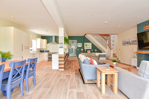 4 bedroom detached house for sale - Crete Road West, Folkestone, Kent