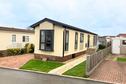 2 bedroom park home for sale, Camborne, Cornwall, TR14