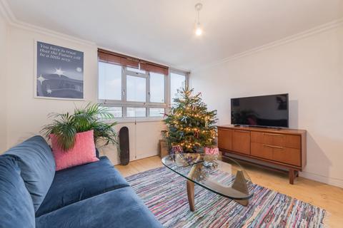 1 bedroom flat for sale - Bredinghurst, Overhill Road, London, SE22
