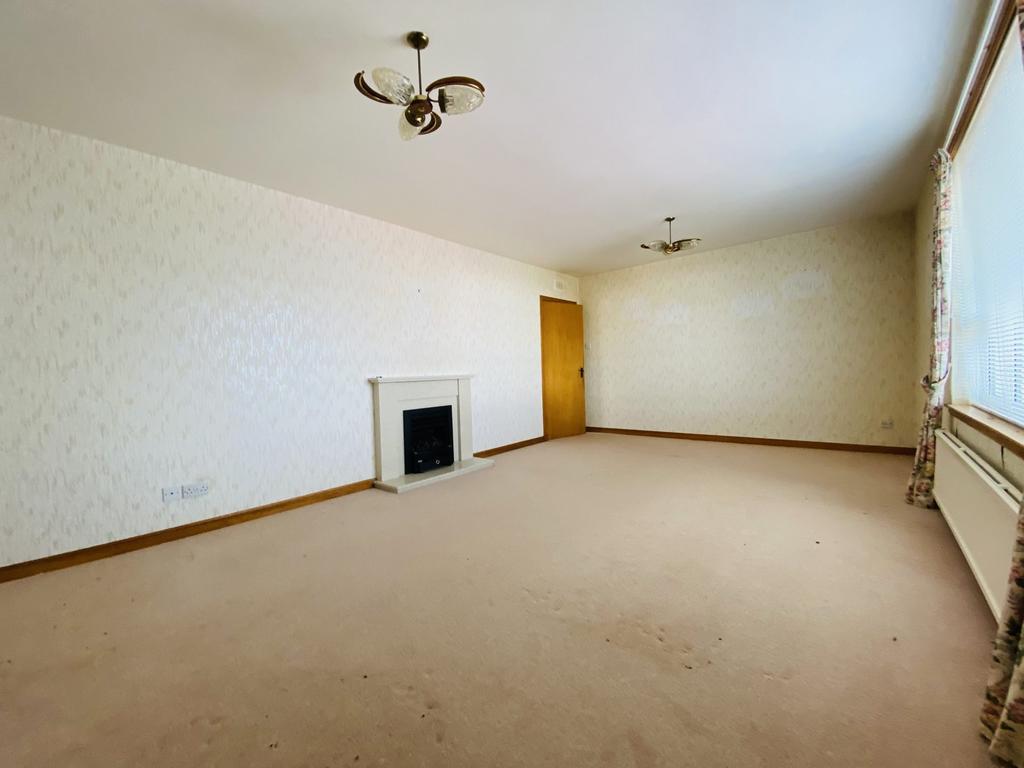 15 Minden Drive, Dumfries, DG1 4 DZ - Braidwoods So