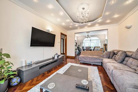 12 Ramsdale Road, London, SW17 9BP