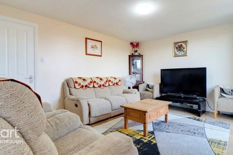 132 Sprignall, Bretton, Peterborough, PE3 9YH