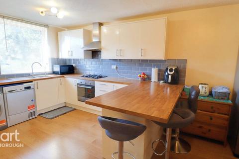 132 Sprignall, Bretton, Peterborough, PE3 9YH