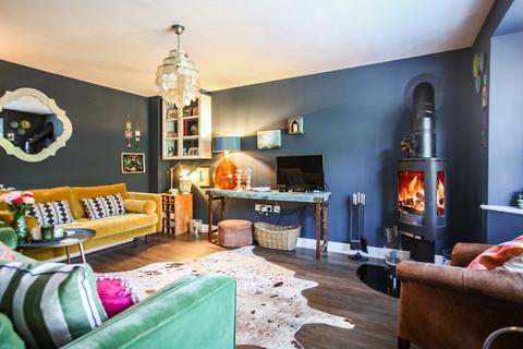 11 Halifax Way, Moreton-in-marsh, GL56 0GN