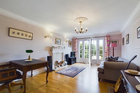 2 bedroom ground floor flat for sale, Stukeley Park, Chestnut Grove, Great Stukeley.