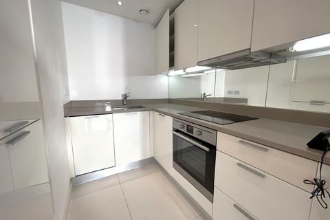 1 bedroom apartment for sale, Station Approach, Hayes, UB3 4FE