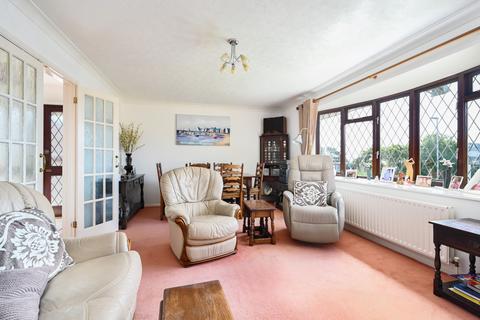 3 bedroom bungalow for sale, Glynn Road West, Peacehaven, East Sussex, BN10