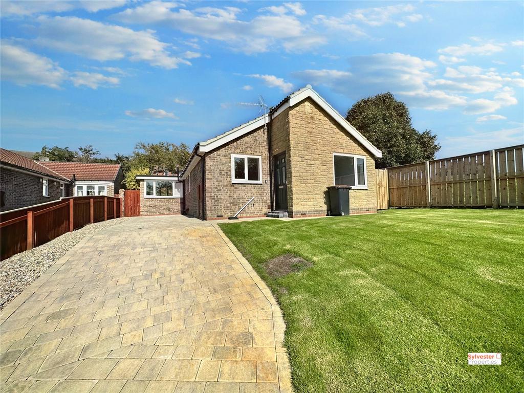 Brentwood Court, Stanley, County Durham, DH9 4 bed bungalow for sale
