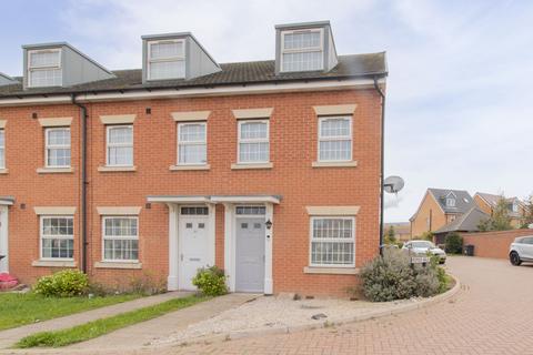 3 bedroom terraced house for sale - Castle Drive, Margate, CT9