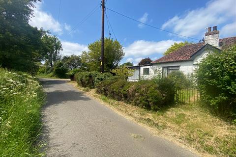 3 bedroom detached bungalow for sale - Wingfield, Nr Harleston, Suffolk
