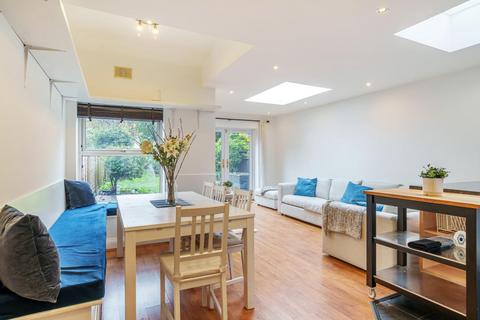 Flat 1, 25 Eardley Road, London, SW16 6DA