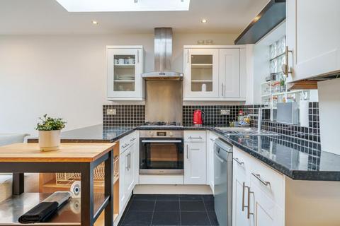 Flat 1, 25 Eardley Road, London, SW16 6DA