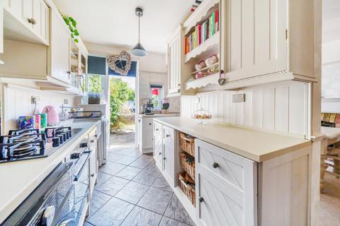 4 Cherry Tree Walk, Beckenham, BR3 3PG