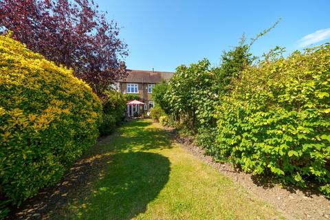 4 Cherry Tree Walk, Beckenham, BR3 3PG