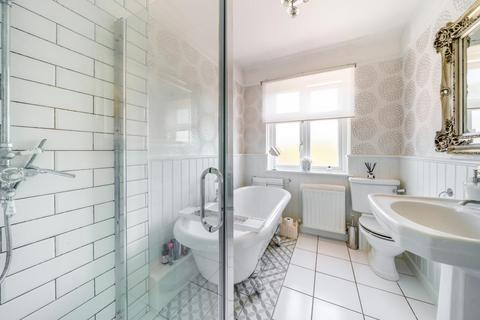 4 Cherry Tree Walk, Beckenham, BR3 3PG