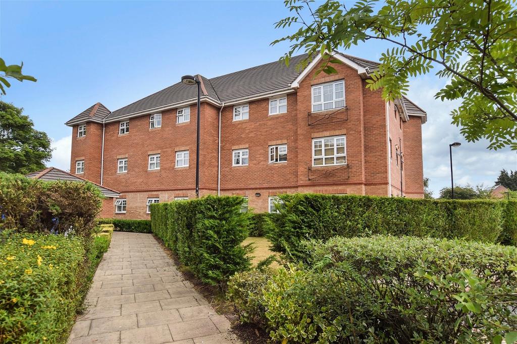 The Oaks, Hampton Court Way, Widnes 1 bed apartment for sale £110,000