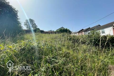 undefined, Land at Oakland St