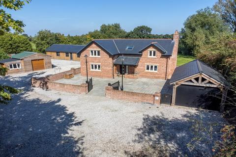 4 bedroom detached house for sale, Hulme Hall Lane, Allostock