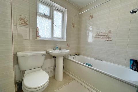 27 Abbey Close, Peacehaven, BN10 7SD