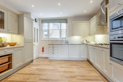 3 Palace Yard, Hereford, HR4 9BJ