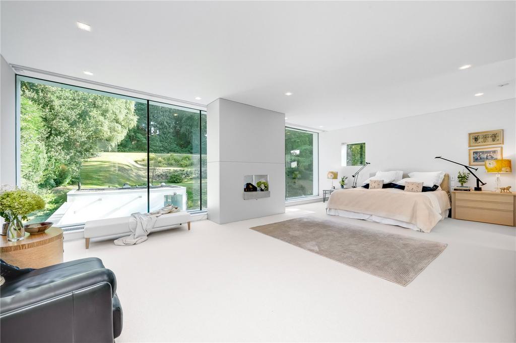 Principal Bedroom