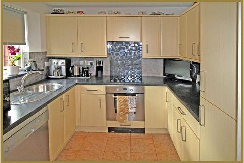 3 bedroom terraced house for sale, Russett Way, Newent, Gloucestershire