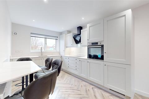 4 bedroom terraced house for sale, Howarth Gardens, Brinsworth, Rotherham, South Yorkshire, S60