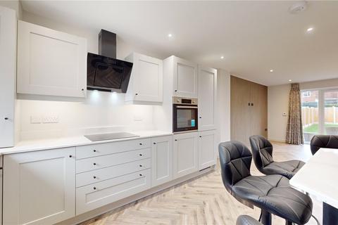 4 bedroom terraced house for sale, Howarth Gardens, Brinsworth, Rotherham, South Yorkshire, S60