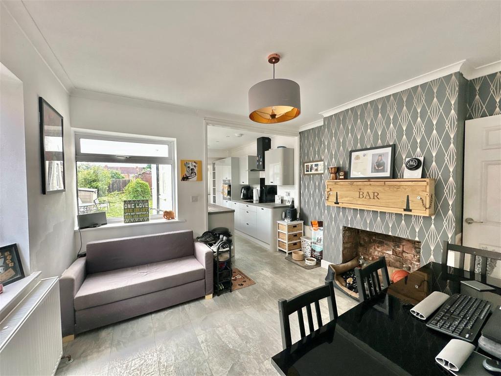 Braunstone Close, Leicester, LE3 2GE 2 bed semidetached house for sale £220,000