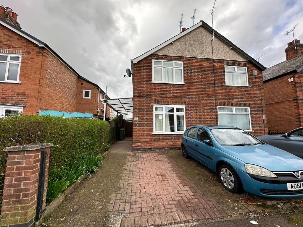 Braunstone Close, Leicester, LE3 2GE 2 bed semidetached house for sale