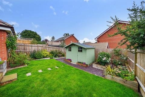 2 bedroom semi-detached house for sale - Great Meadow, Wisborough Green, West Sussex