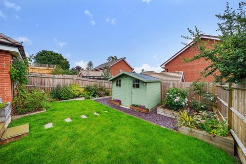 2 bedroom semi-detached house for sale, Great Meadow, Wisborough Green, West Sussex