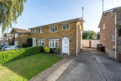 11 Pilgrims Close, Farnham, GU9 8QP