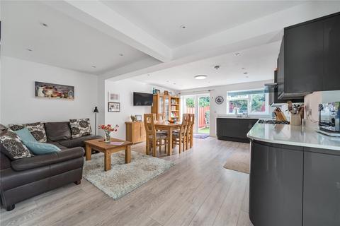 11 Pilgrims Close, Farnham, GU9 8QP