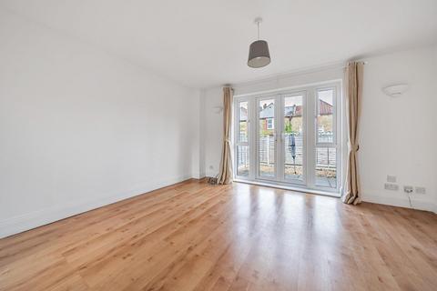 27 Beeches Close, London, SE20 8ED