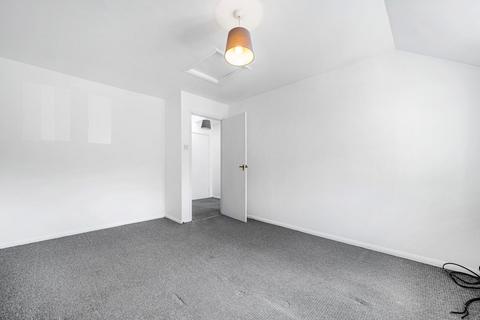 27 Beeches Close, London, SE20 8ED