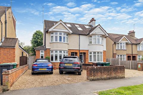 4 bedroom semi-detached house for sale - Harefield Road, Rickmansworth, WD3