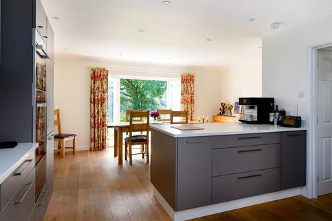 Thornbury Trewinnard Road, Perranwell Station, Truro, TR3 7QD