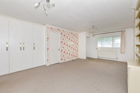 3 bedroom semi-detached house for sale, Forest Grove, Tonbridge, Kent