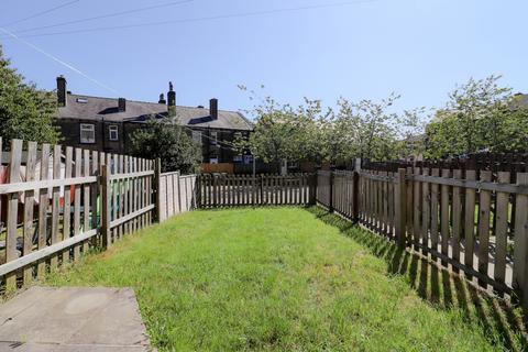 105 Plover Road, Huddersfield, HD3 3PJ