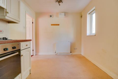 105 Plover Road, Huddersfield, HD3 3PJ