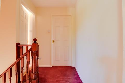 105 Plover Road, Huddersfield, HD3 3PJ