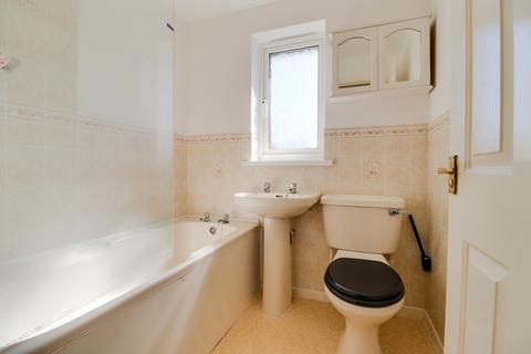 105 Plover Road, Huddersfield, HD3 3PJ
