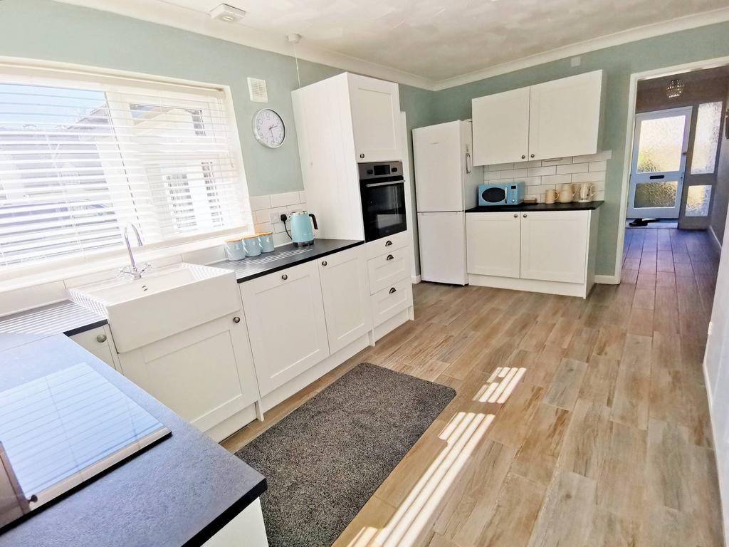 Blackmore End CM7 2 bed detached house for sale £445,000