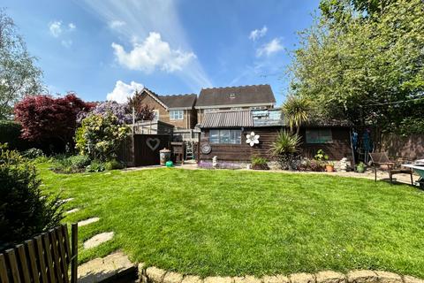 4 bedroom detached house for sale, Yewlands House, Monkton Heathfield